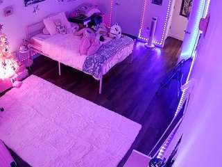 voyeurcam-lolavalentine23