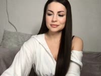 I am mischievous in life, elegant in a restaurant and able to make gray everyday life boring and warm. I always remain an optimist. I believe in people and dream of meeting a worthy man who needs care, love and tenderness.