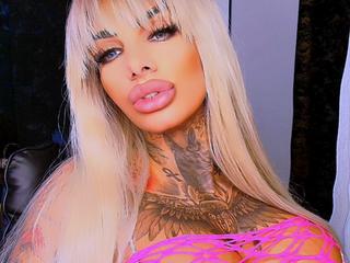 BondGirlXXX