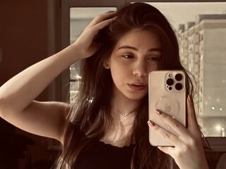 camwhore photo AlishiaCowlin