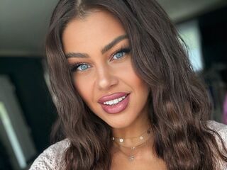 hot cam girl spreading pussy AmidaChris