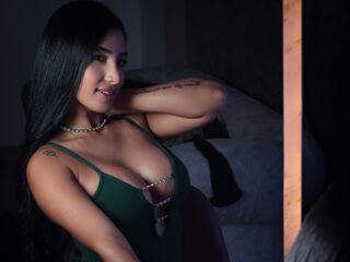 free adultcam BrookAdams