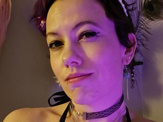 cam girl spreading pussy FleurLis