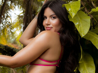 naked camgirl LolaCol