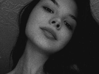 closeup LubaArvanitis