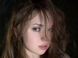 naked webcam girl MIaViia