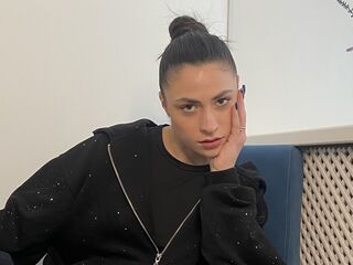 sexy cam girl MariannaKisz