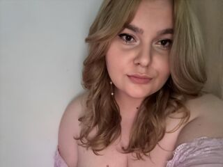 naked cam chat MeganDarcy