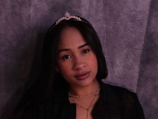 fingering girl webcam  NicolleMari