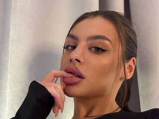 free live webcam KristyDol