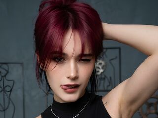 naughty cam girl fingering pussy MaryaMeinen