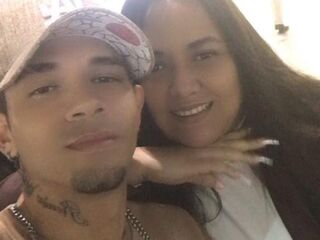 camcouple pic YobanaReina