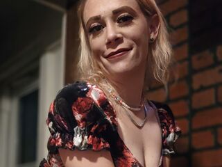 webcamgirl bdsm sex show SundayJane