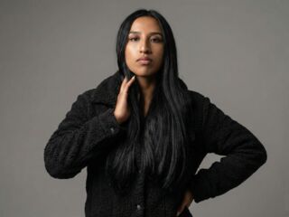 free live camsex AdaharaBanks