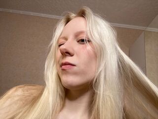 closeup web cam AdeleKeat