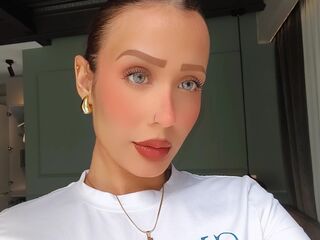 free live sexcam AdrianaRossetti