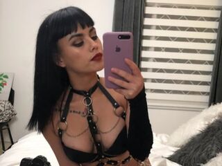 beautiful camgirl AgathaMallbeck