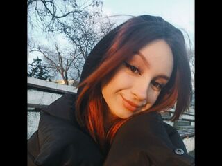 webcamgirl chat room AgaticBella