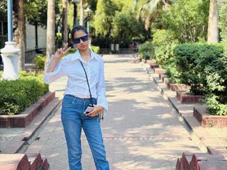 shaved pussy web cam AmairaSingh