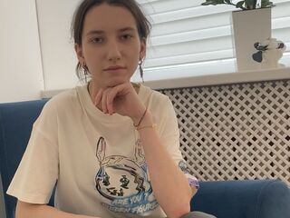 hot girl AmyCoxe