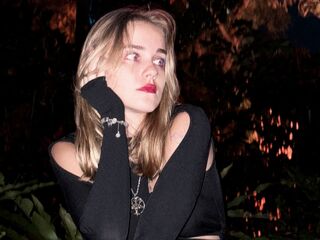 fingering webcamgirl AnderaCree