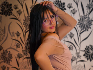 dirty cam show AnyaHeart