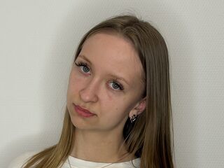 hot striptease webcam AundreaMoczo