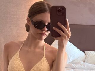 girl sex cam AureliaThorn