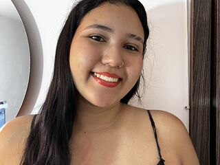 camgirl fingering wet pussy BarbaraBrows