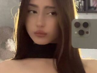 jasmin live show BellaJersiquins
