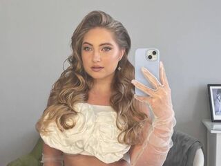 teaser cam BernieceWarmath