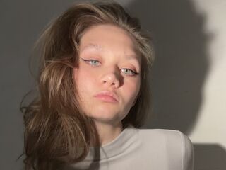 spy webcam BrandiLiedberg