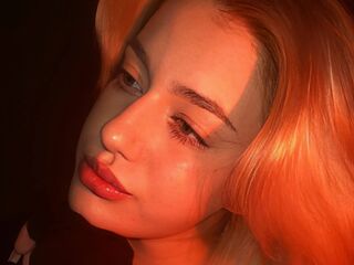 chat live cam BrendaaCollins