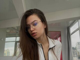 nude cam girl pic CamillaWiliams