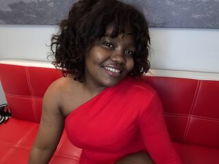 naked cam girl photo CarmenDubois