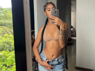 cam whore livesex CarolineCartson