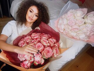 cam girl masturbating with dildo CelineCherie