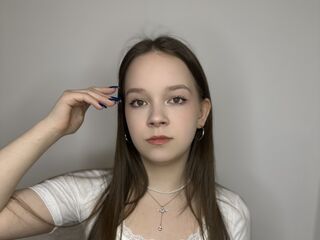 cam girl CharleneAplin