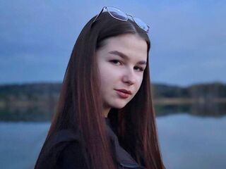 adult web cam chat ChiekoLona