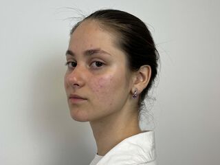 naked girl with webcam masturbating with sextoy ChrisYurchak