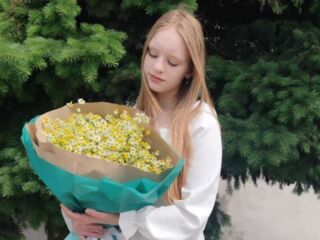chatrubate cam girl ChristieBrozyna
