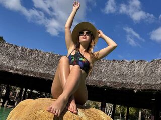 camgirl masturbating with vibrator ClarettaPittmann