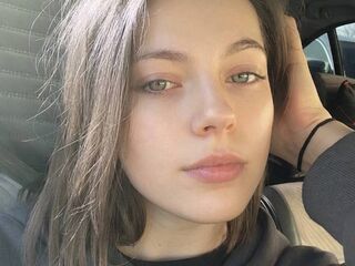 girl webcam show ClarettaZinno