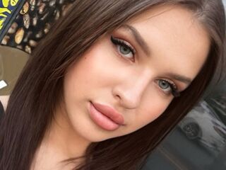 hot cam girl fingering CoraLennox