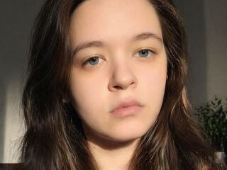 webcam chat CorneliaAdling