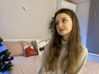 fingering webcamgirl CyrenaLuxe