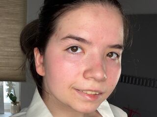 webcam striptease show DaisyMolen