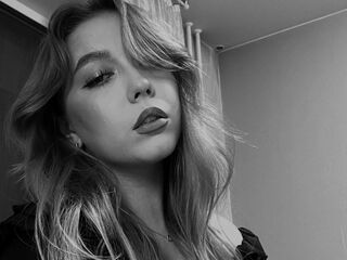webcam girl chat DevonaDalal