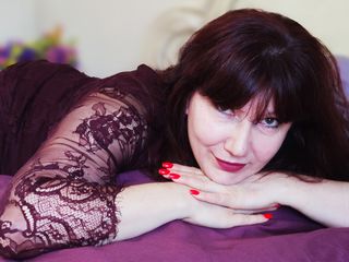 naughty camgirl photo DianaGutenberg