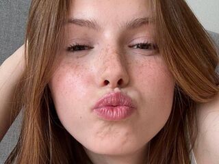 cam strip tease DianaMuse